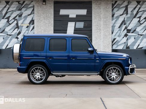 Used 2022 Mercedes-Benz G 63 AMG 4MATIC w/ G Manufaktur Interior Package image 19