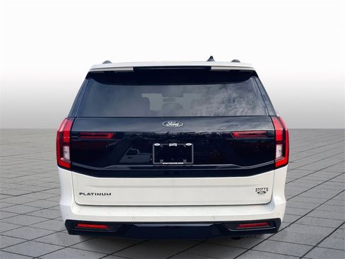 New 2025 Ford Expedition Platinum w/ Stealth Performance Package image 6