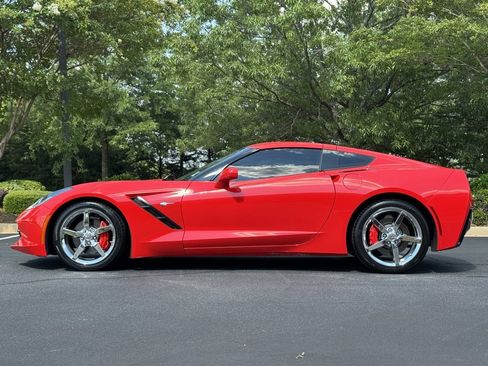 Used 2014 Chevrolet Corvette Stingray Coupe image 3