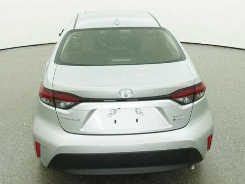 New 2026 Toyota Corolla Hybrid Sedan FWD image 6