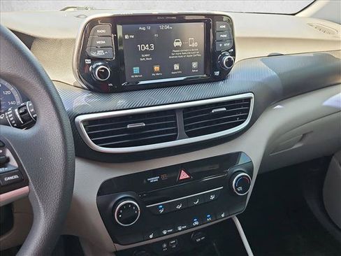Used 2020 Hyundai Tucson Value FWD image 20