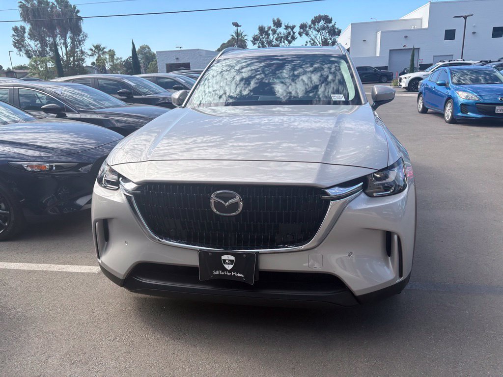 Used 2025 MAZDA CX-90 Plug-In Hybrid w/ Preferred AWD/4WD image 2