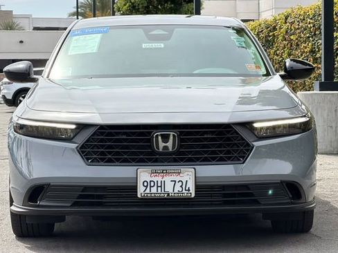Certified 2025 Honda Accord SE image 10