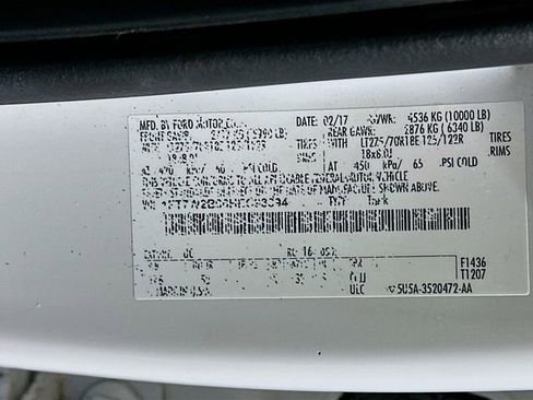 Used 2017 Ford F250 Lariat w/ Chrome Package image 30