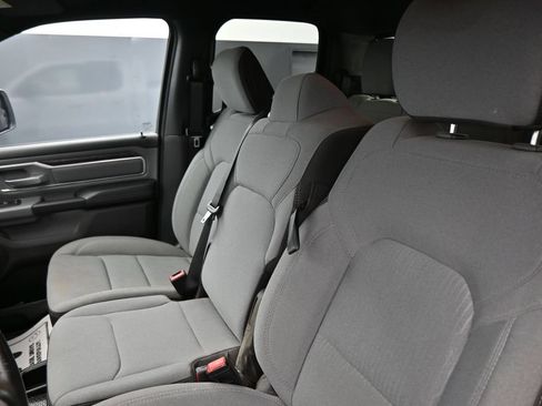 Used 2022 RAM 1500 Big Horn AWD/4WD image 12