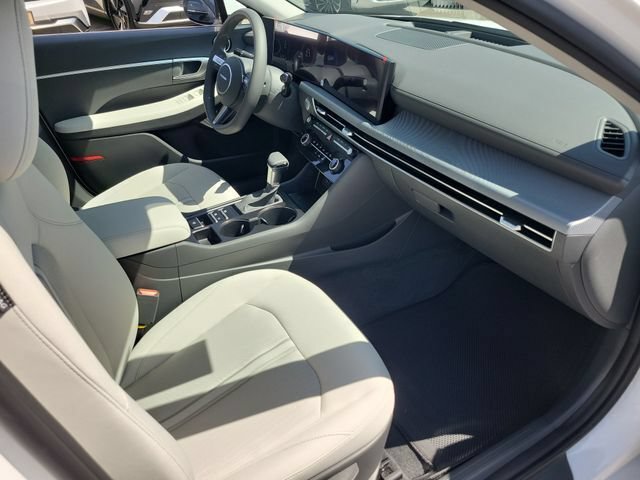 New 2026 Hyundai Sonata SE FWD image 21
