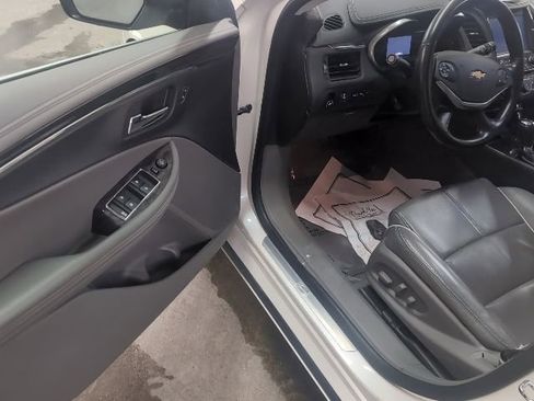 Used 2014 Chevrolet Impala LTZ image 7