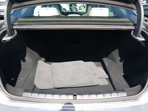 Used 2023 BMW 740i w/ Luxury Rear Seating Package RWD image 40