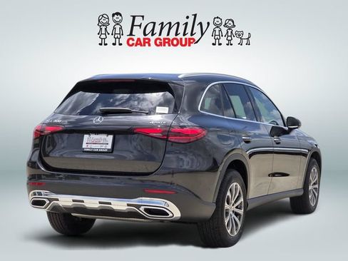 Used 2026 Mercedes-Benz GLC 300 4MATIC image 4