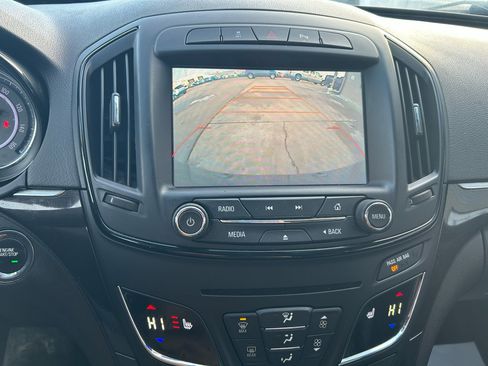 Used 2016 Buick Regal Premium image 22