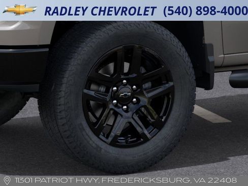 New 2026 Chevrolet Silverado 1500 Custom Trail Boss w/ Turbomax Blackout Package image 9