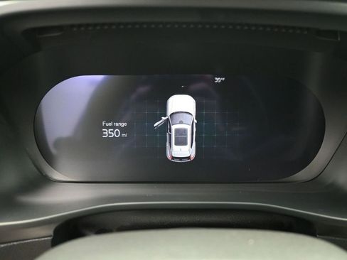 Certified 2023 Volvo XC40 B5 Plus w/ Driver Assist Package image 12