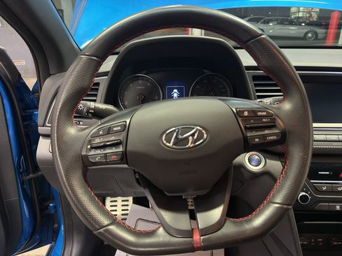 Used 2017 Hyundai Elantra Sport FWD image 17