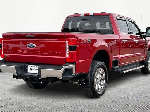 Used 2023 Ford F250 Lariat w/ Tow Technology Package image 5