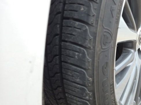 Used 2020 Lexus ES 350 w/ Premium Package image 5