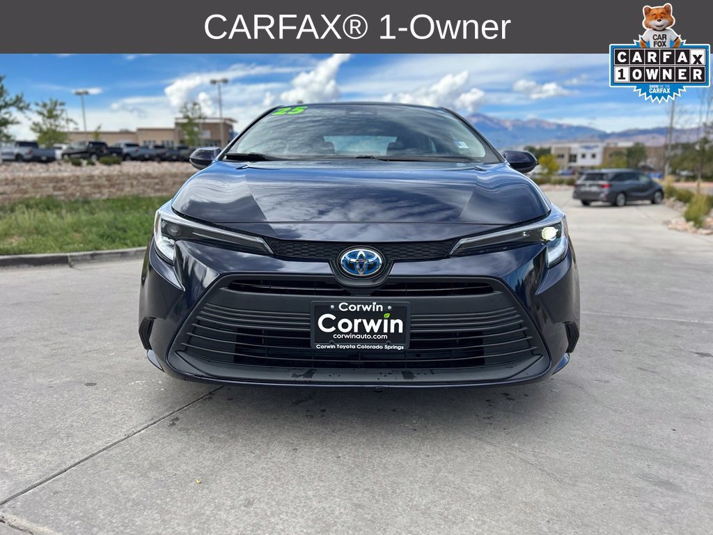Used 2025 Toyota Corolla LE w/ Carpet Mat Package (TMS) FWD image 2