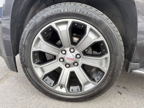 Used 2016 GMC Yukon SLT w/ Open Road Package image 39