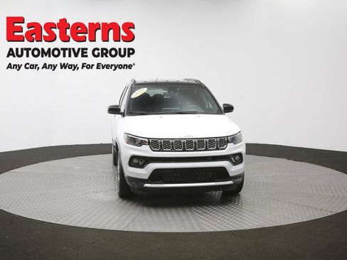 Used 2025 Jeep Compass Limited AWD/4WD image 51