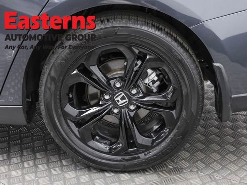 Used 2025 Honda Accord SE image 33