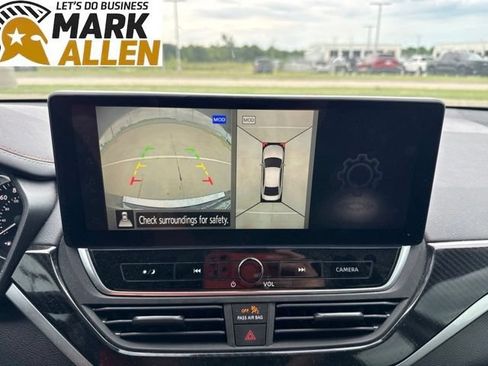 Used 2023 Nissan Altima 2.0 SR FWD image 10
