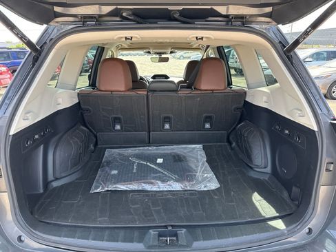 Used 2023 Subaru Forester Touring w/ Popular Package #2 AWD/4WD image 14