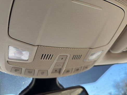 Certified 2022 Ford Edge Titanium w/ Equipment Group 301A image 28