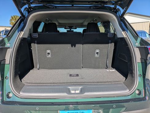 New 2026 INFINITI QX60 Luxe w/ Family Package image 13