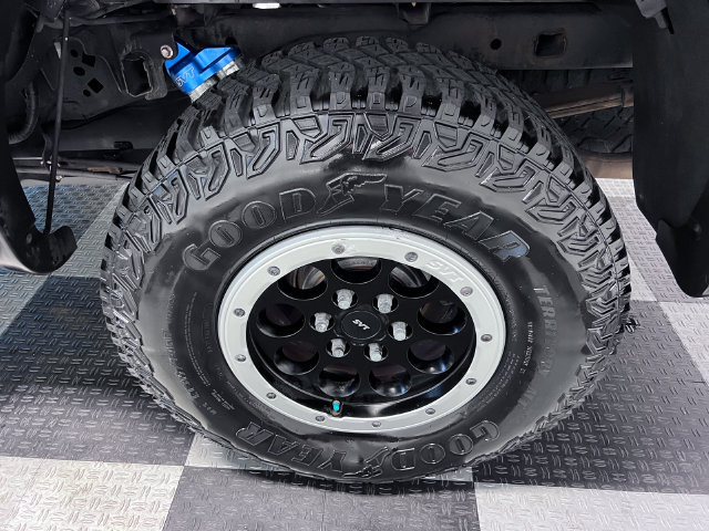 Used 2013 Ford F150 Raptor w/ Luxury Equipment Group AWD/4WD image 15