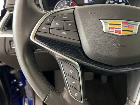 Certified 2024 Cadillac XT5 Premium Luxury FWD image 39