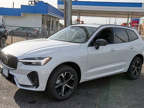 New 2026 Volvo XC60 B5 Core image 6