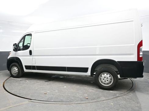 Used 2023 RAM ProMaster 2500 image 4