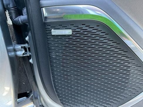Used 2025 Chevrolet Traverse RS w/ LPO, Floor Liner Package AWD/4WD image 26