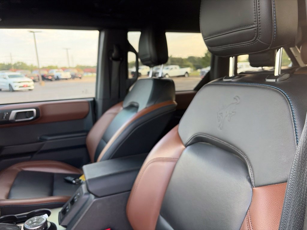 Used 2024 Ford Bronco Outer Banks AWD/4WD image 14