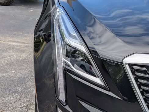 Used 2023 Cadillac XT5 Premium Luxury w/ Technology Package image 10