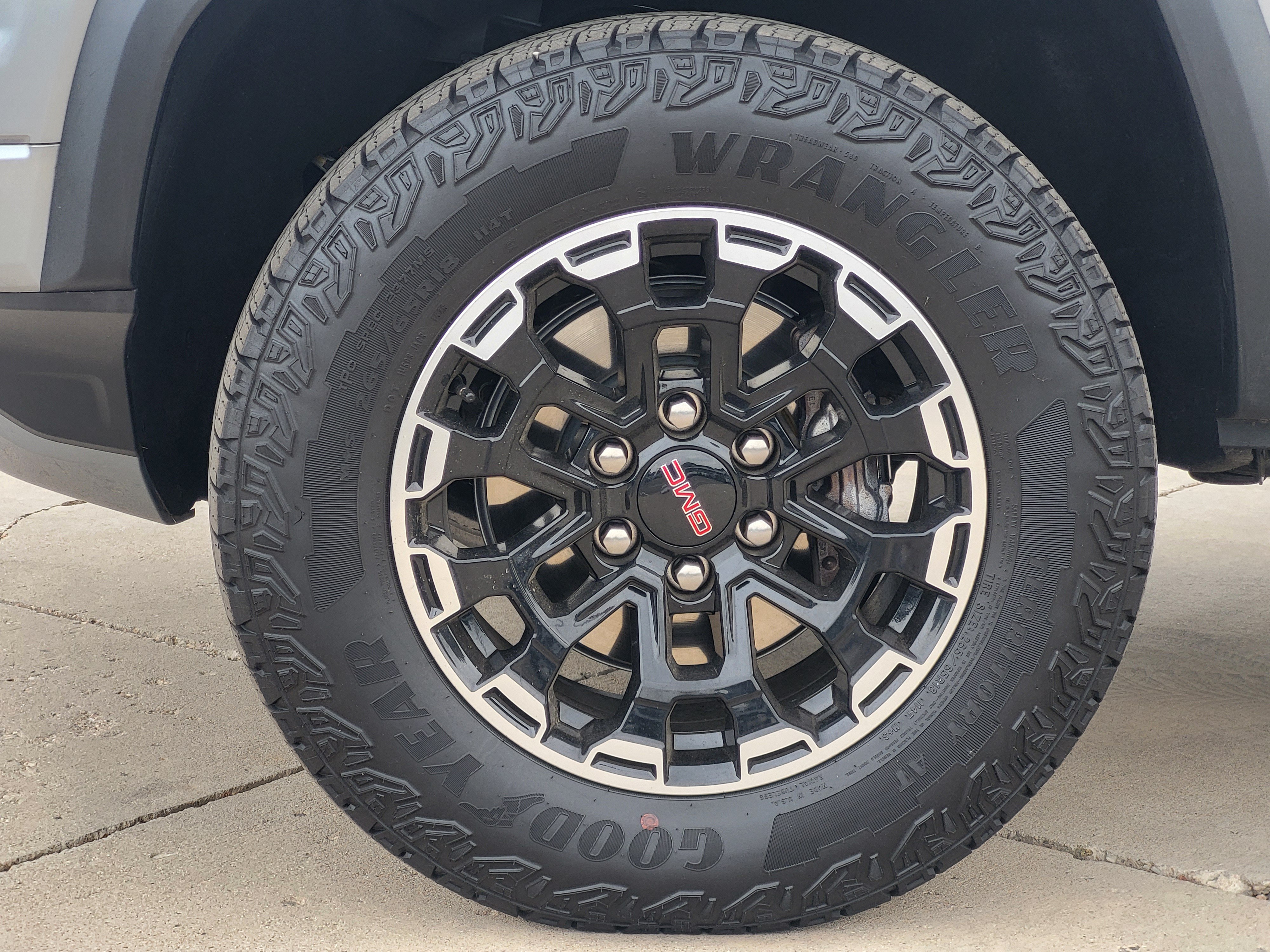 Used 2026 GMC Canyon AT4 AWD/4WD image 10