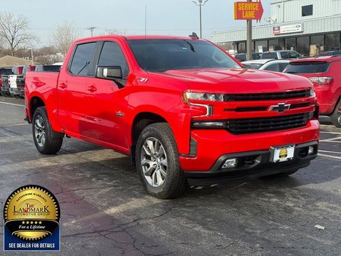 Used 2022 Chevrolet Silverado 1500 RST image 3
