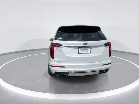 Used 2024 Cadillac XT6 Luxury w/ LPO, Floor Liner Package AWD/4WD image 7
