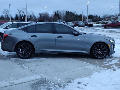 Used 2022 Cadillac CT5 V w/ Premium Package image 4