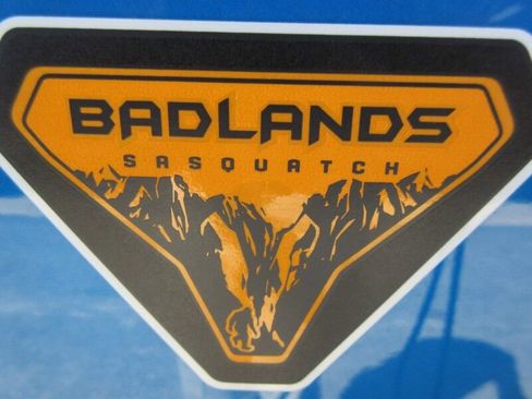 New 2025 Ford Bronco Badlands image 15