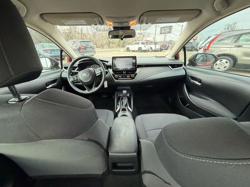 Used 2020 Toyota Corolla LE image 14