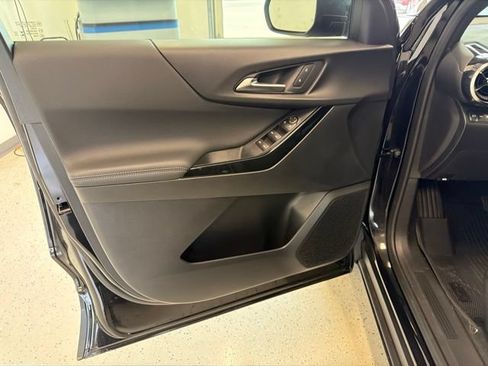 New 2026 Chevrolet Equinox LT AWD/4WD image 40