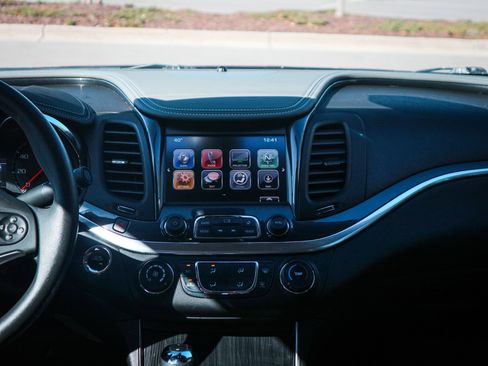 Used 2018 Chevrolet Impala LS image 29