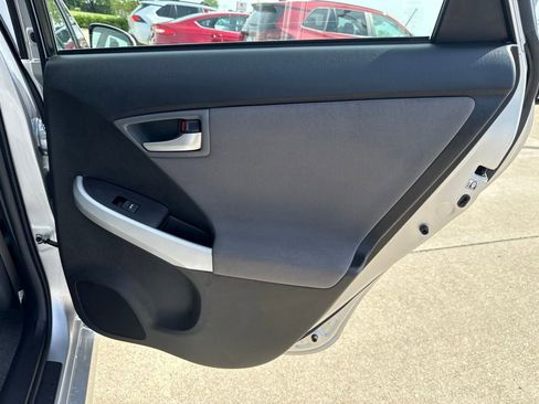 Used 2013 Toyota Prius Two FWD image 19