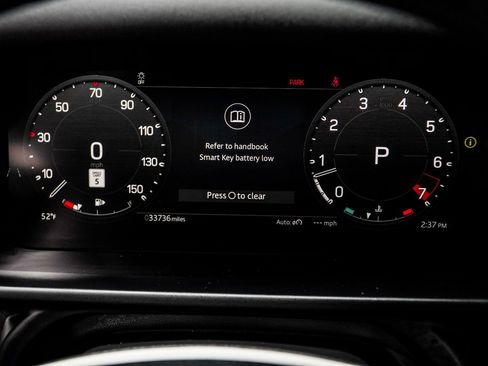 Used 2025 Land Rover Defender 110 S AWD/4WD image 32