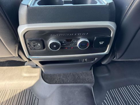 Used 2022 Ford Expedition Max Limited AWD/4WD image 22
