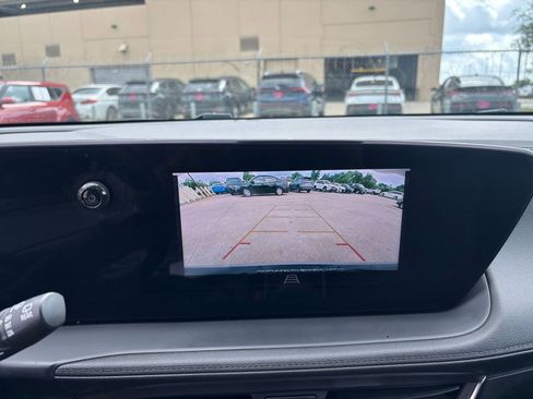 Used 2025 Buick Encore GX Preferred FWD image 22