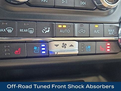 Used 2022 Ford F150 Lariat image 17