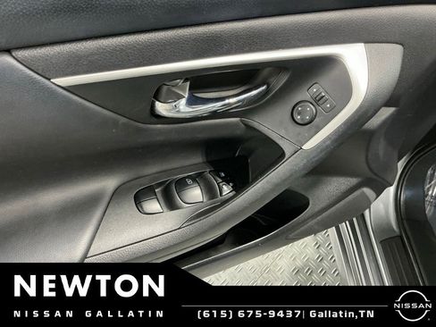 Used 2018 Nissan Altima 2.5 S w/ S Convenience Package FWD image 24
