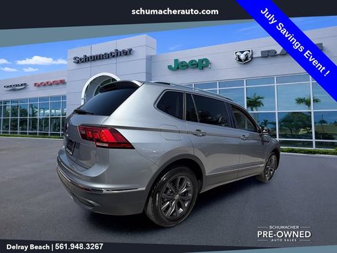 Used 2024 Volkswagen Tiguan SE FWD image 7