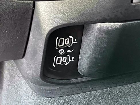 Used 2023 RAM 1500 Big Horn image 26